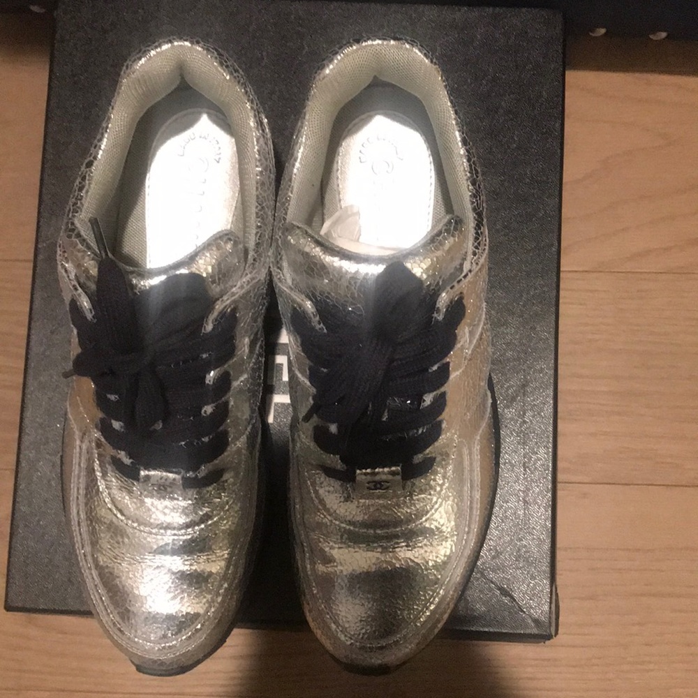 CHANEL sneaker - Picture 3 of 5